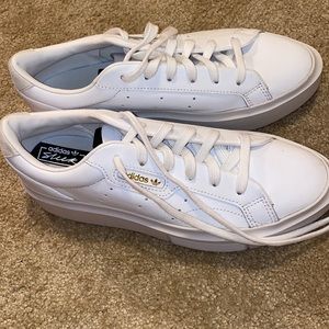 ADIDAS white tennis sneakers size 8